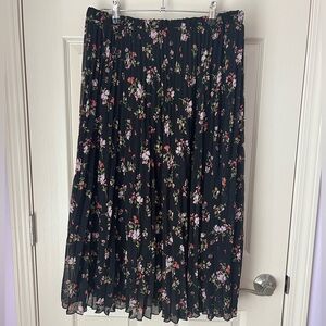 Vince Camuto Midi Length Skirt